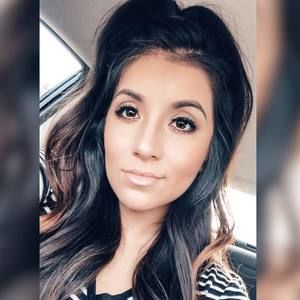 Meet your Posher, Amber